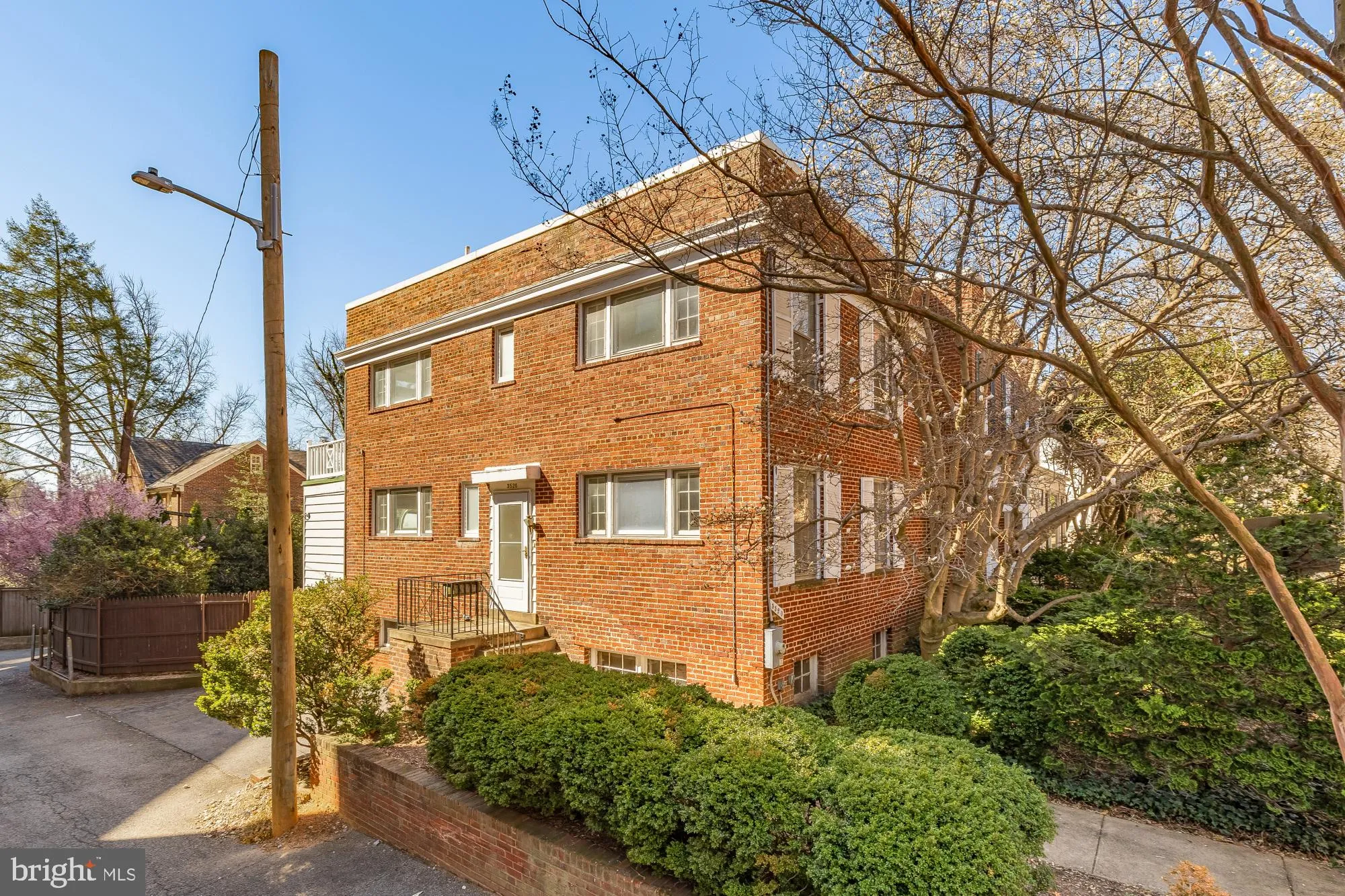 3520 DAVENPORT STREET, Washington, DC 20008