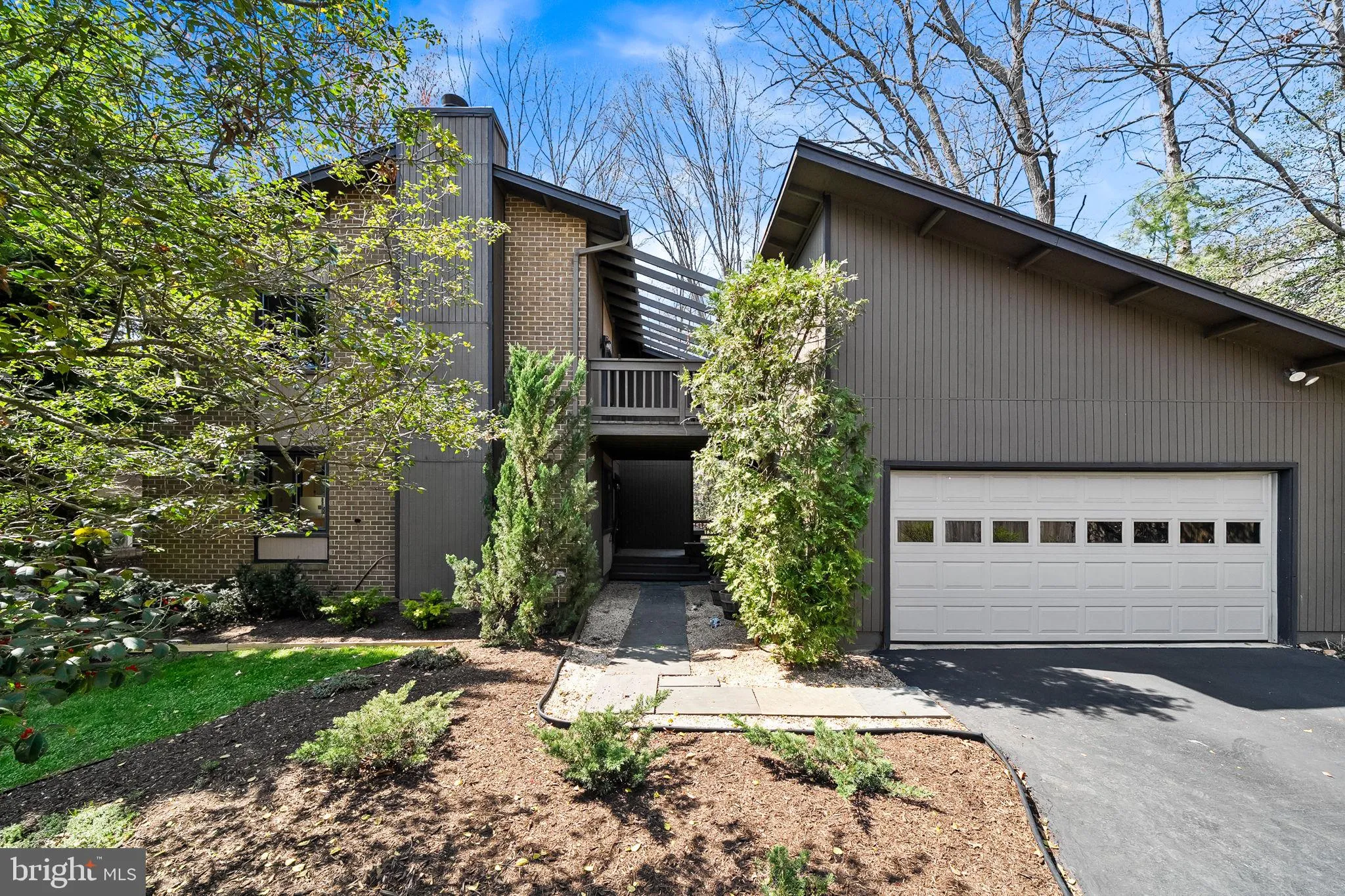 5224 BRADFIELD DRIVE, Burke, VA 22015