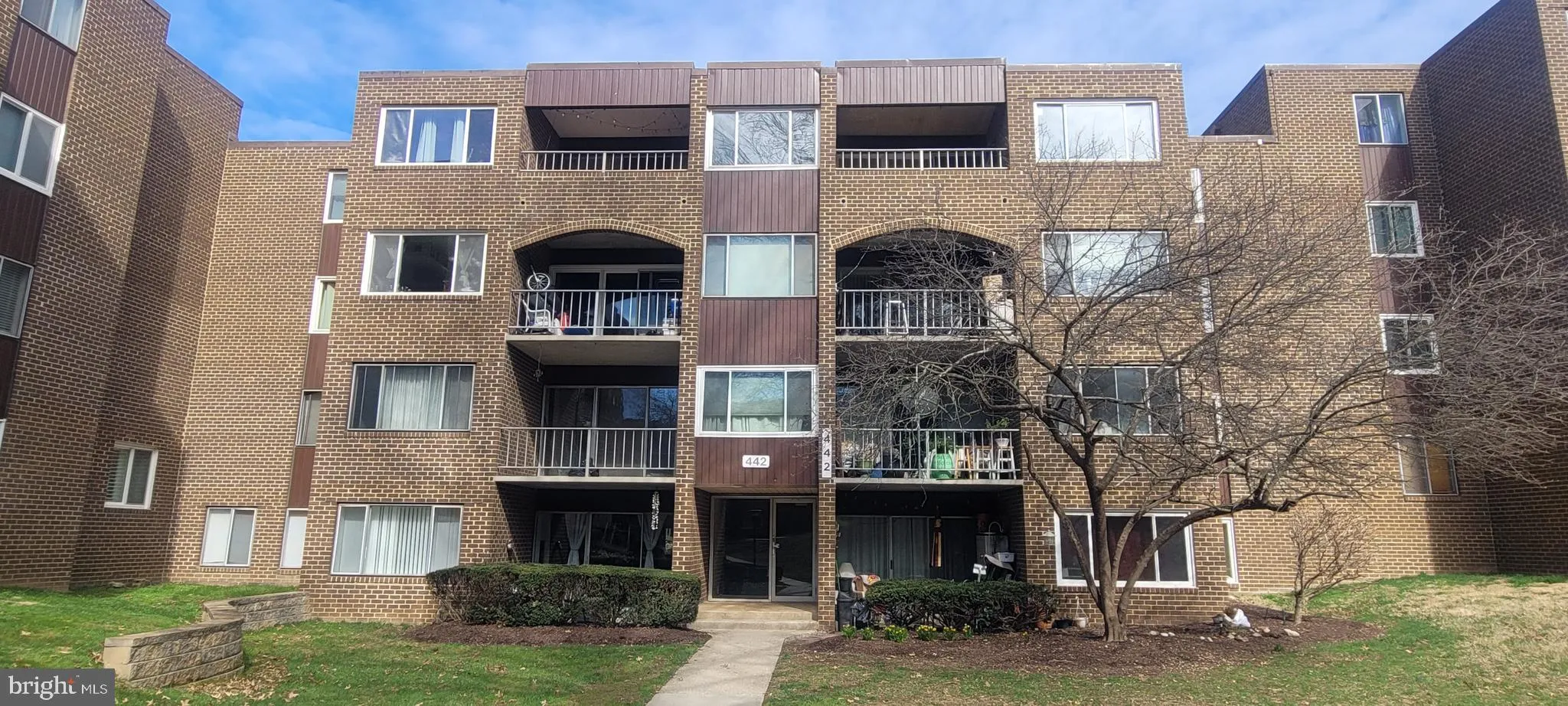 442 GIRARD STREET, Gaithersburg, MD 20877