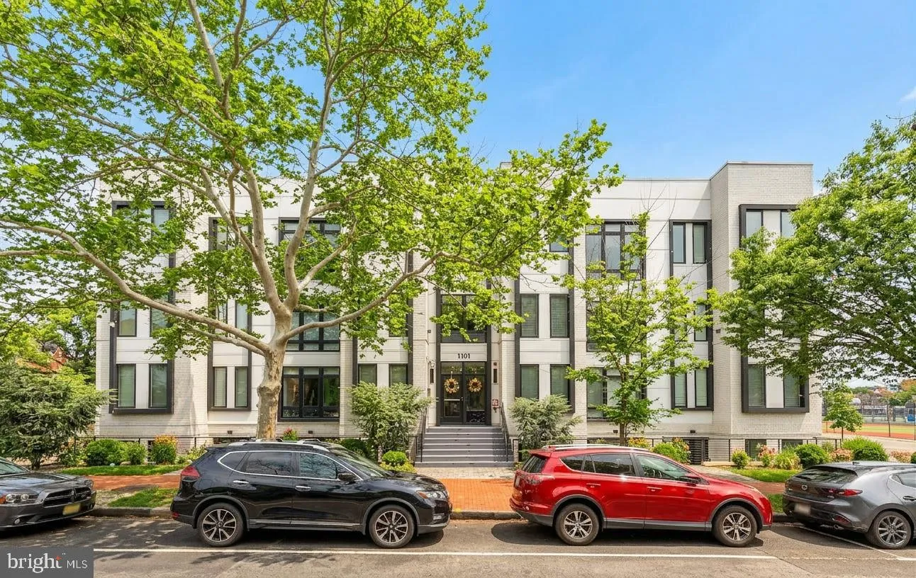 1101 Q STREET, Washington, DC 20009