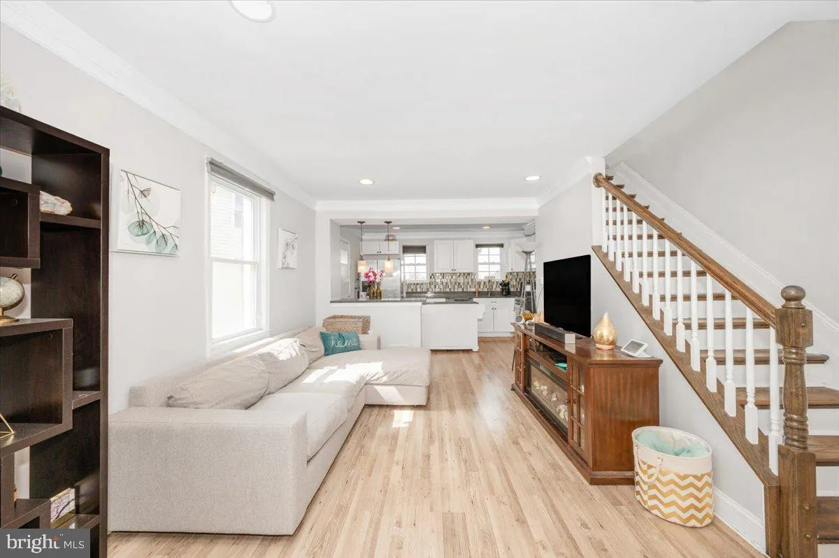 5124 JUST STREET, Washington, DC 20019