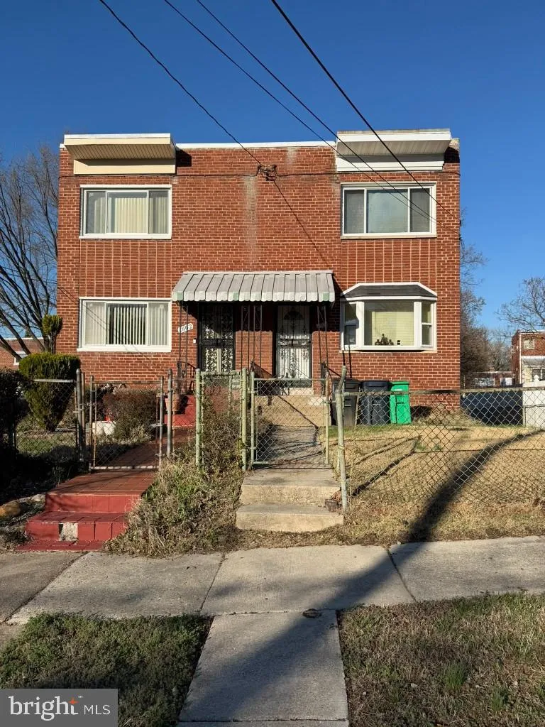 1804 LONGFELLOW STREET, Hyattsville, MD 20782