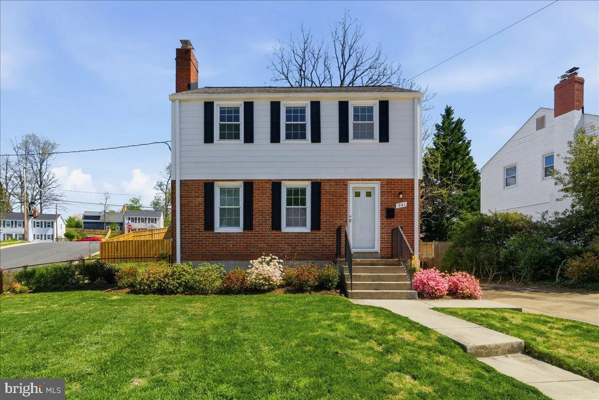 941 PATRICK HENRY DRIVE, Arlington, VA 22205