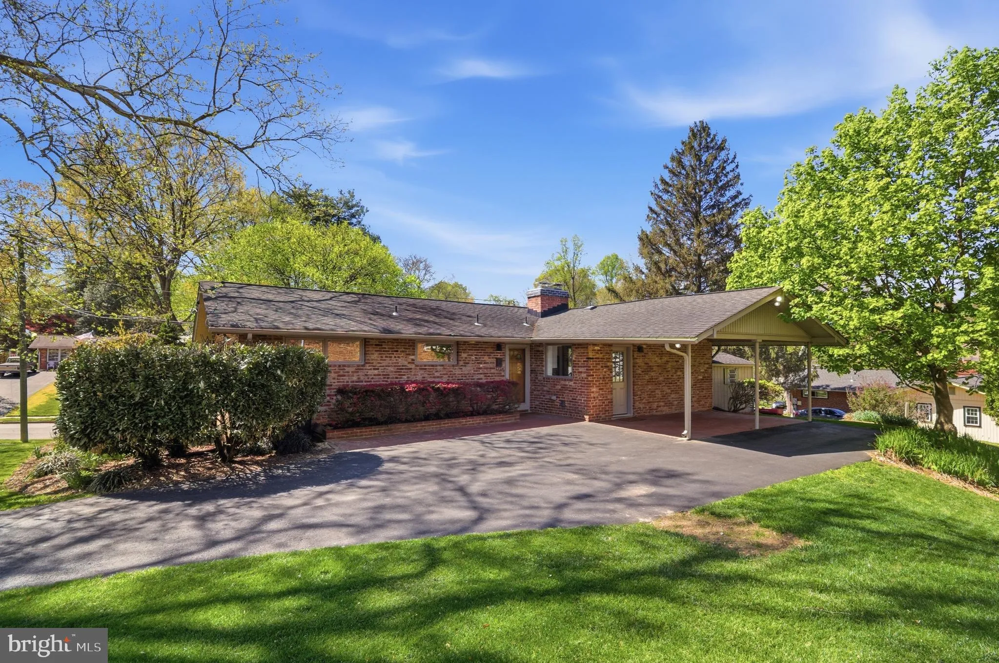 9924 PINEHURST AVENUE, Fairfax, VA 22030