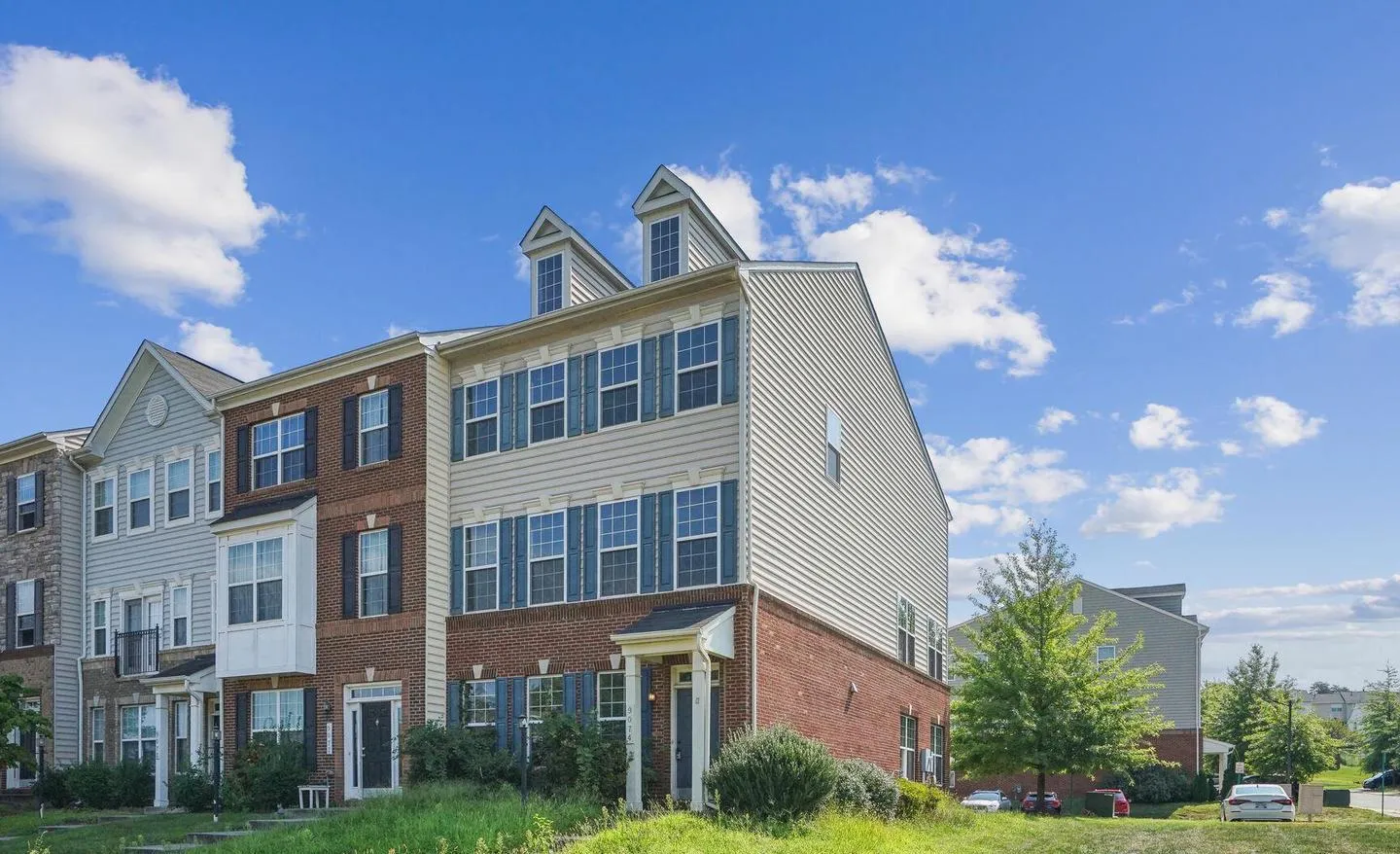 9074 BELO GATE DRIVE, Manassas Park, VA 20111