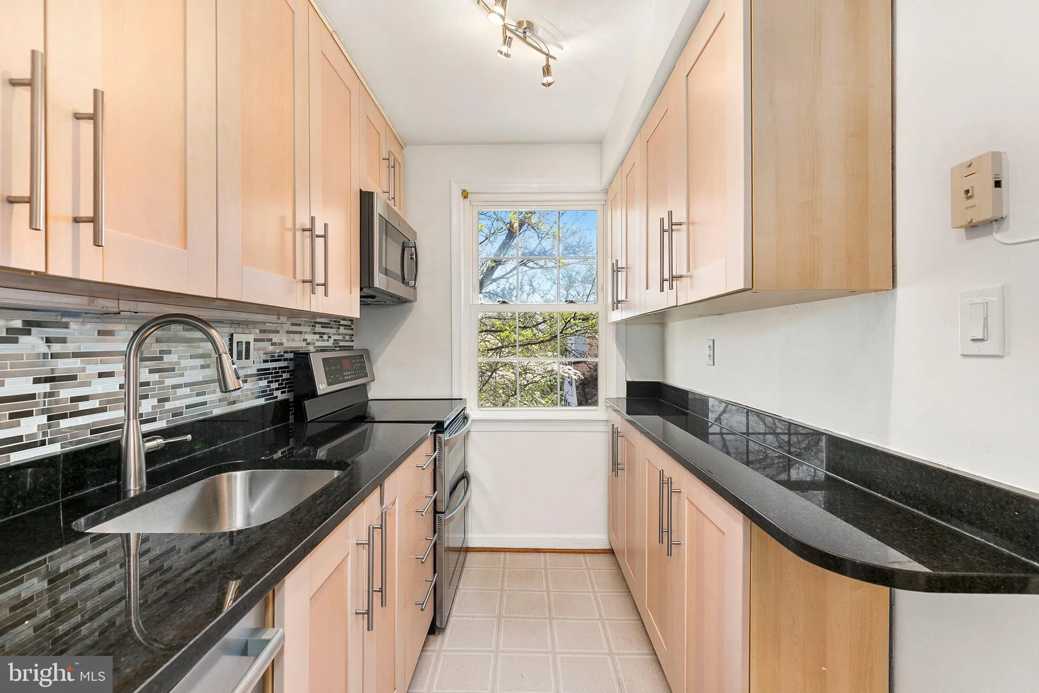 2211 WASHINGTON AVENUE, Silver Spring, MD 20910