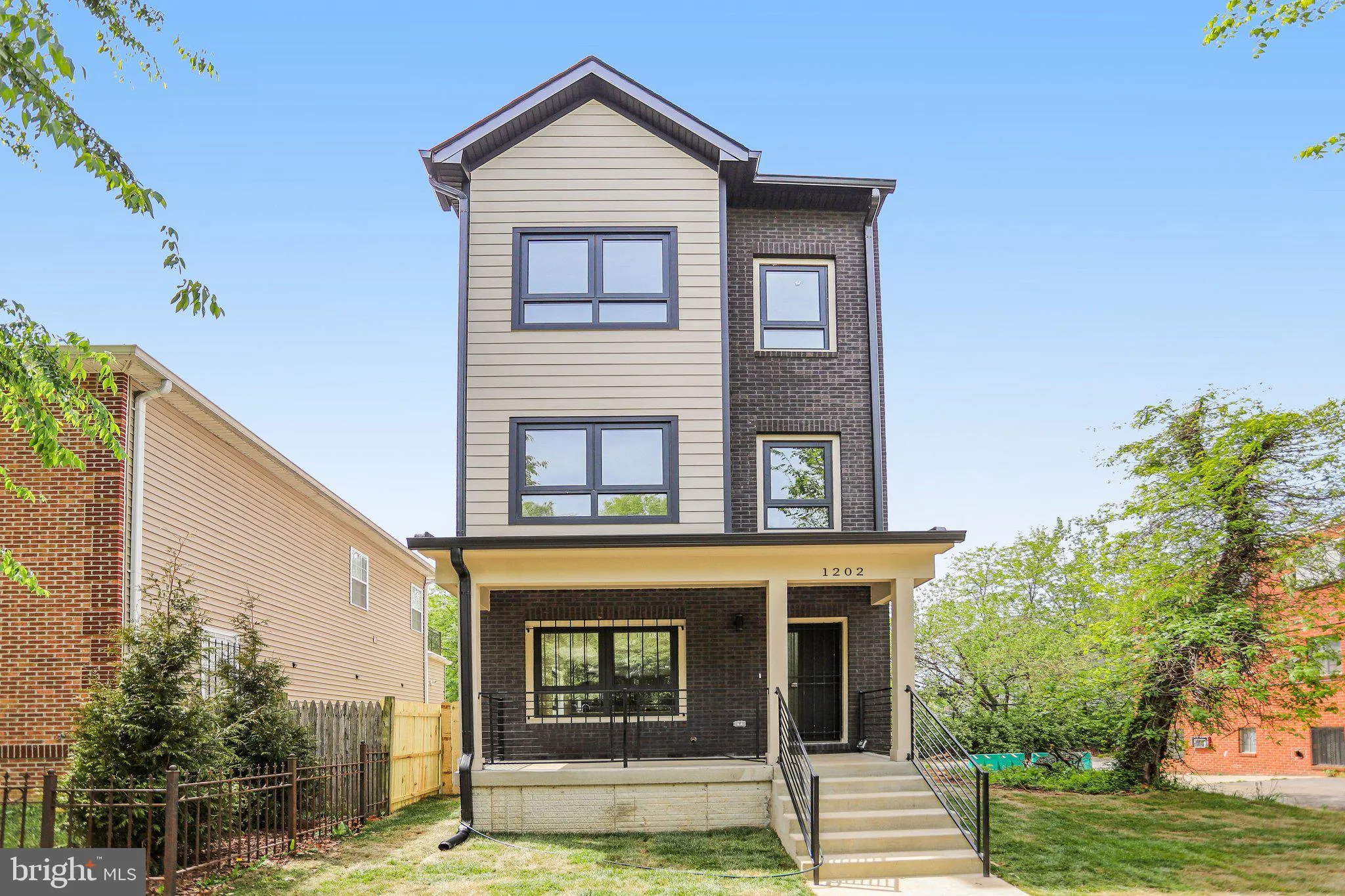 1202 EASTERN AVENUE, Washington, DC 20019