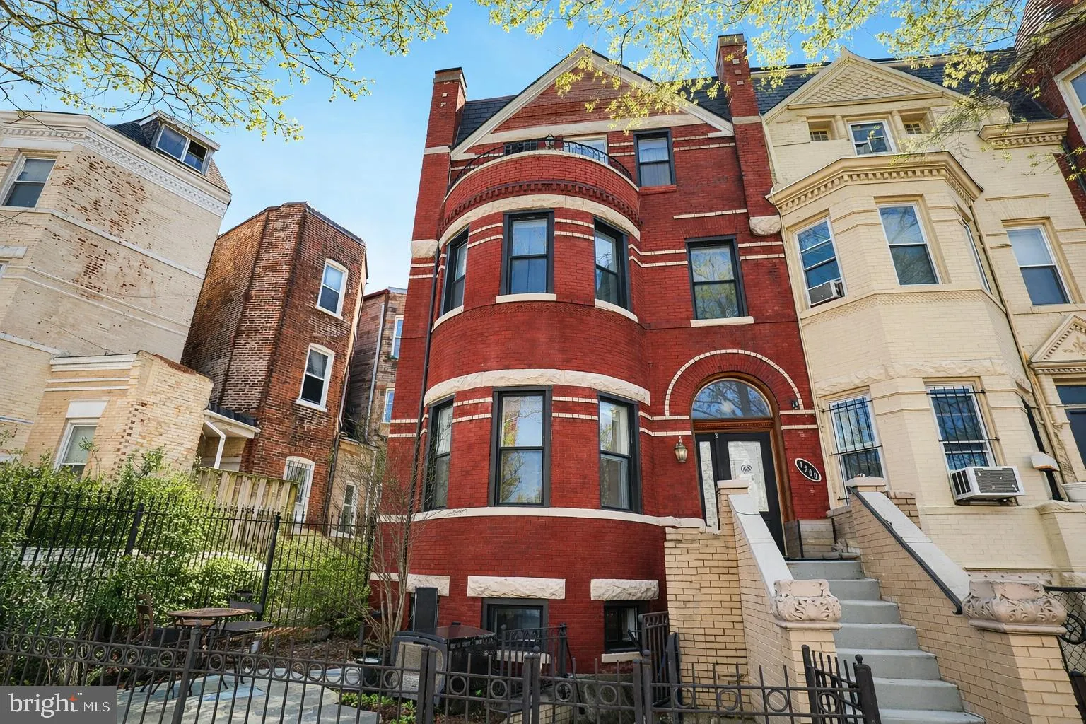 1300 MONROE STREET, Washington, DC 20010