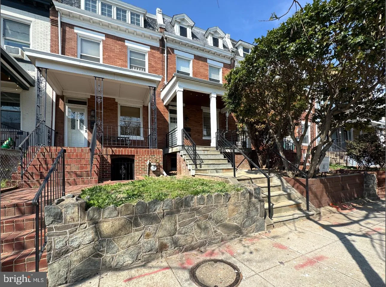 10 GIRARD STREET, Washington, DC 20002
