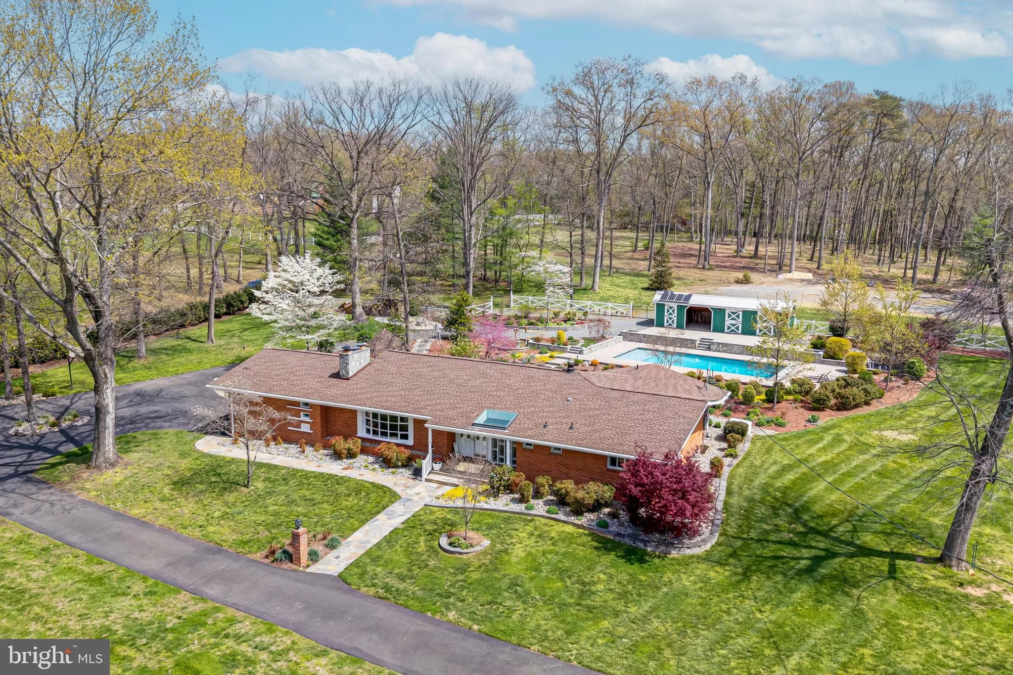 7401 BULL RUN DRIVE, Centreville, VA 20121