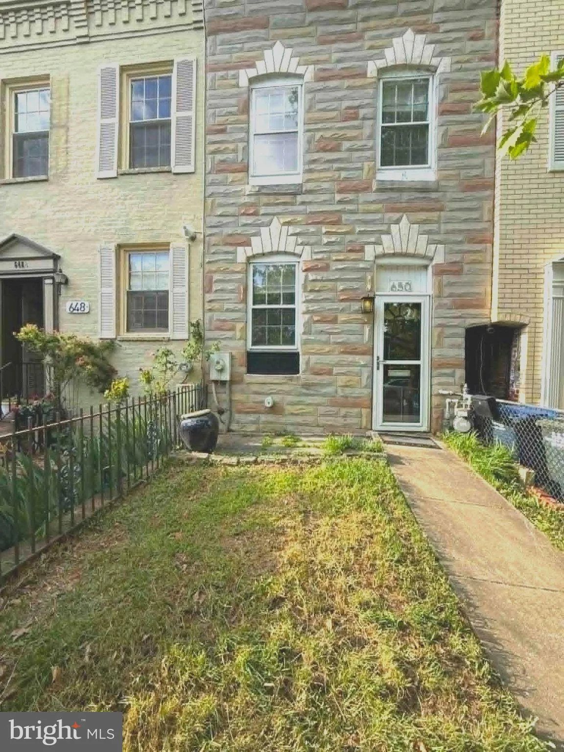 650 E STREET, Washington, DC 20003