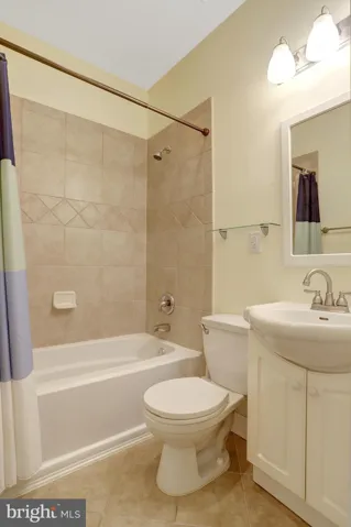 6 E Reed Avenue, Alexandria, VA 22305