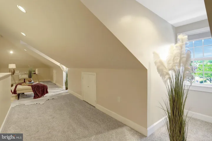 6 E Reed Avenue, Alexandria, VA 22305