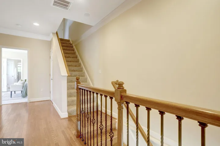6 E Reed Avenue, Alexandria, VA 22305