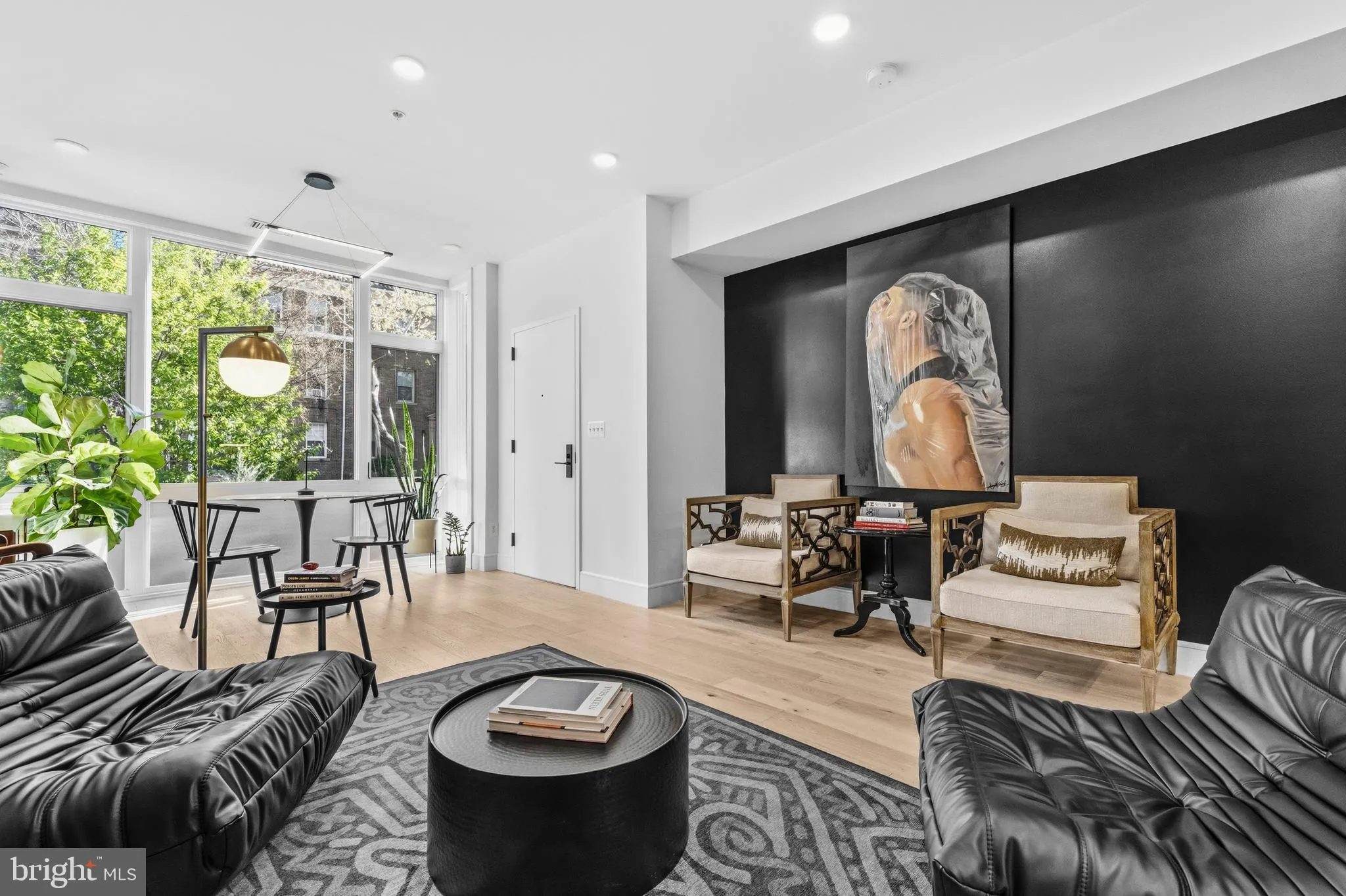 1729 T STREET, Washington, DC 20009
