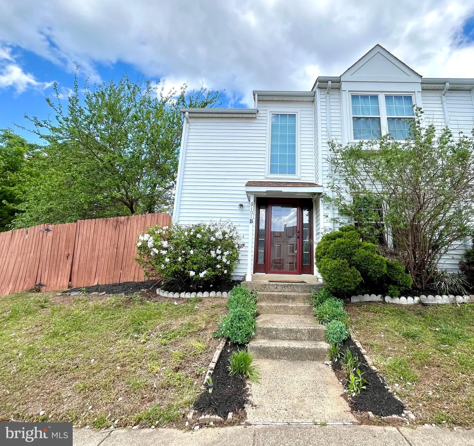 6101 HOSKINS HOLLOW CIRCLE, Centreville, VA 20121