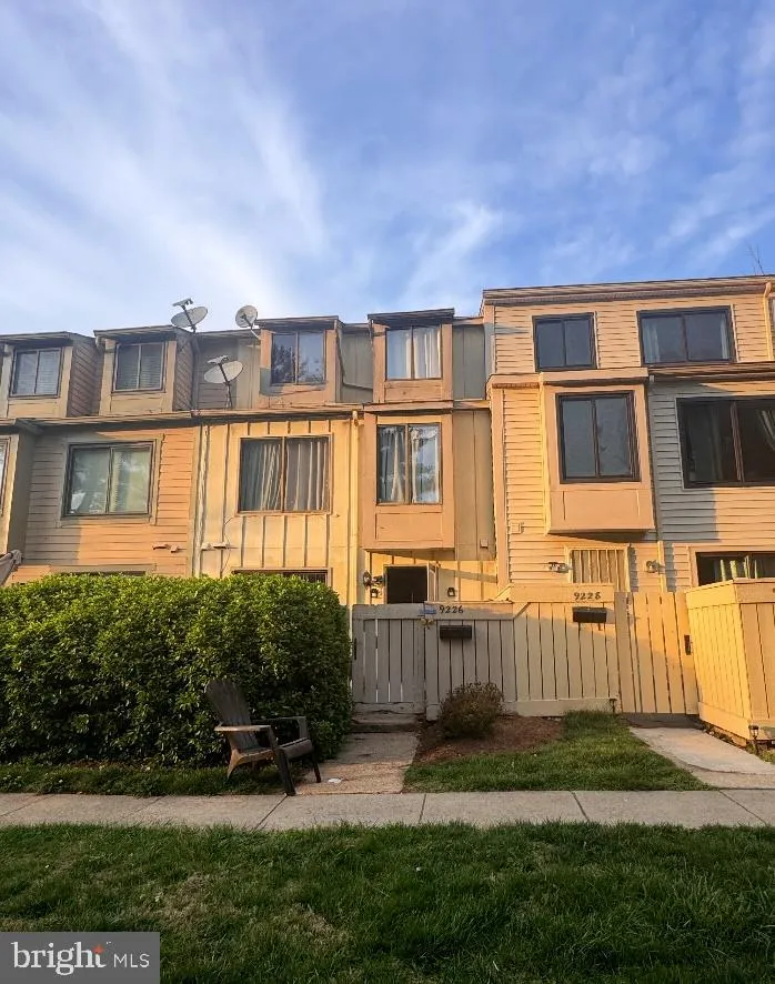 9226 CHADBURN PLACE, Montgomery Village, MD 20886