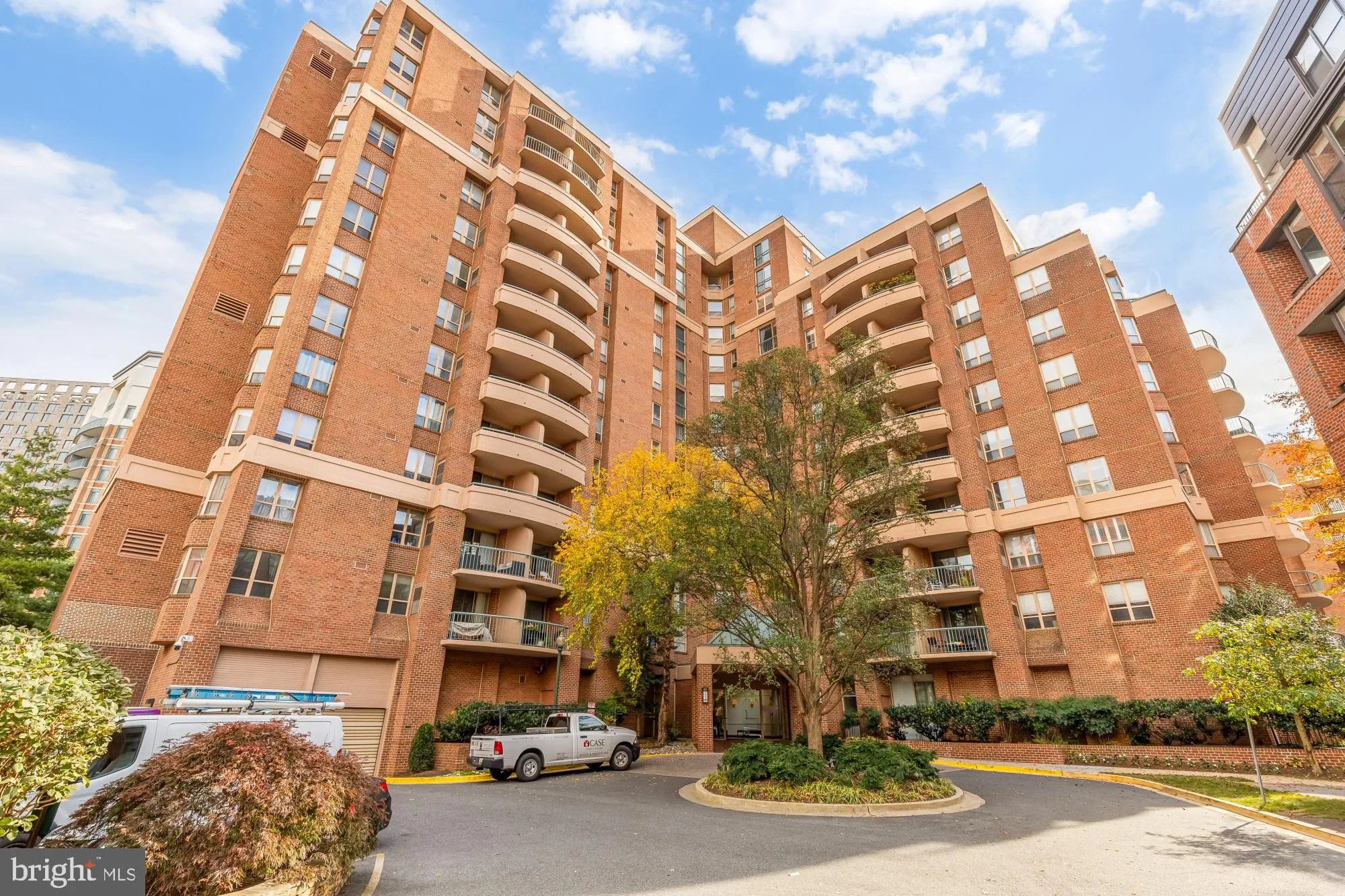 4808 MOORLAND LANE, Bethesda, MD 20814