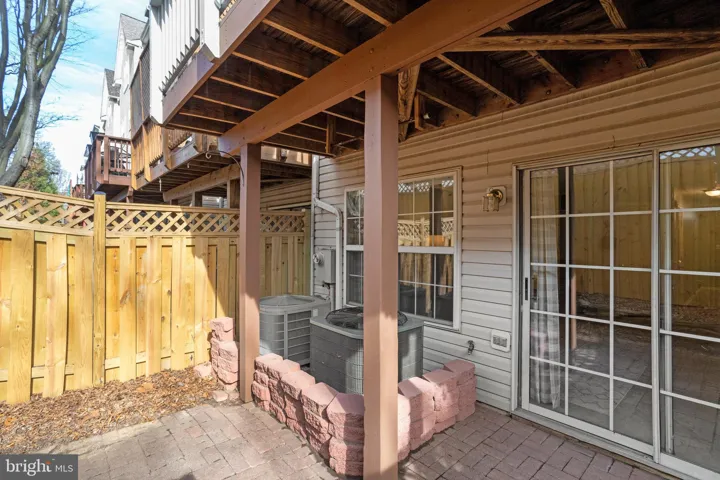 141 Martin Lane, Alexandria, VA 22304