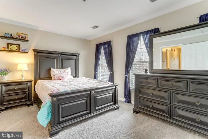 141 Martin Lane, Alexandria, VA 22304