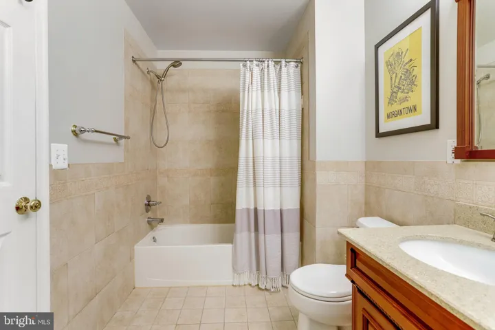 141 Martin Lane, Alexandria, VA 22304
