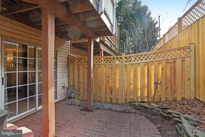 141 Martin Lane, Alexandria, VA 22304