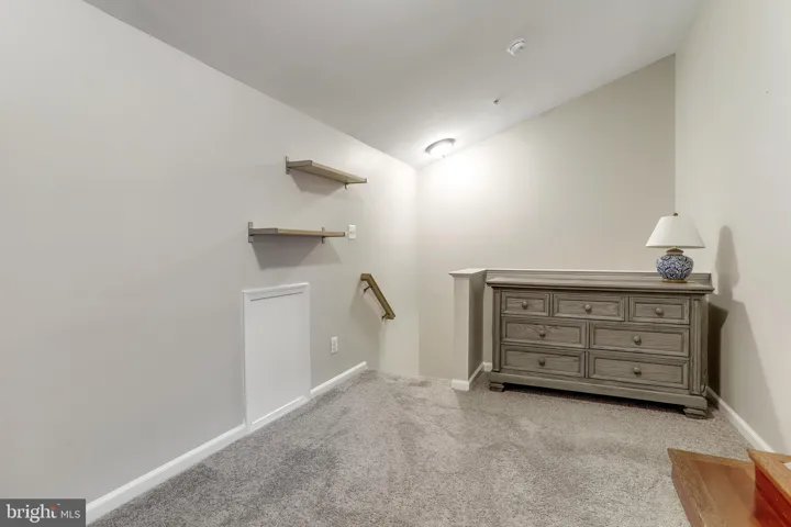 141 Martin Lane, Alexandria, VA 22304