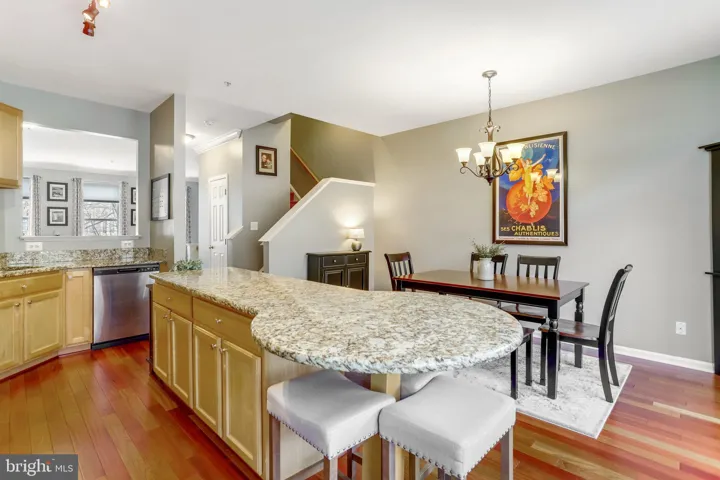 141 Martin Lane, Alexandria, VA 22304