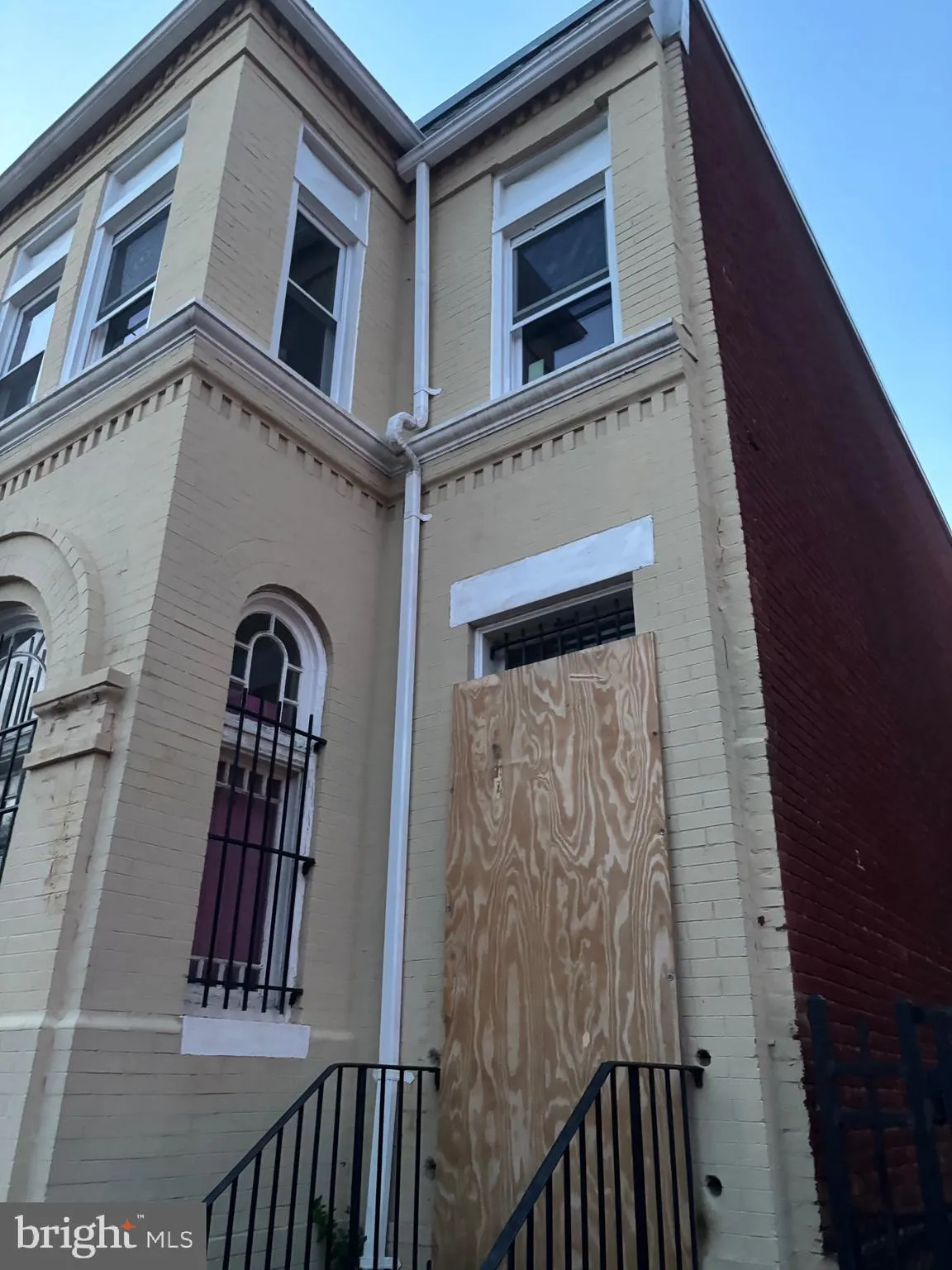 229 ELM STREET, Washington, DC 20001