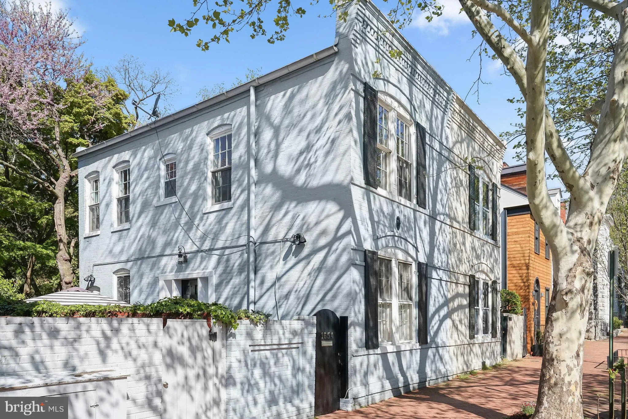1654 34TH STREET, Washington, DC 20007