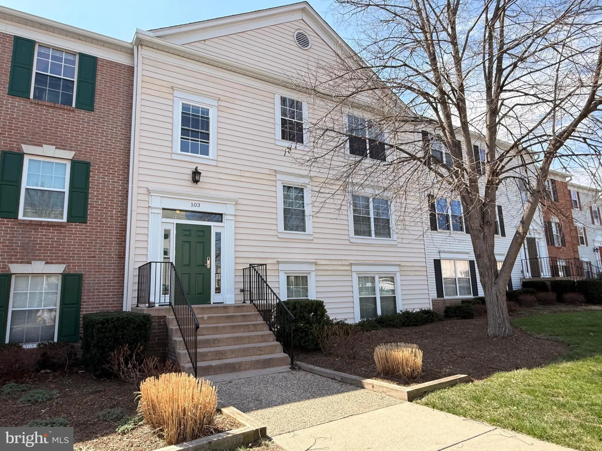 103 PROSPERITY AVENUE, Leesburg, VA 20175