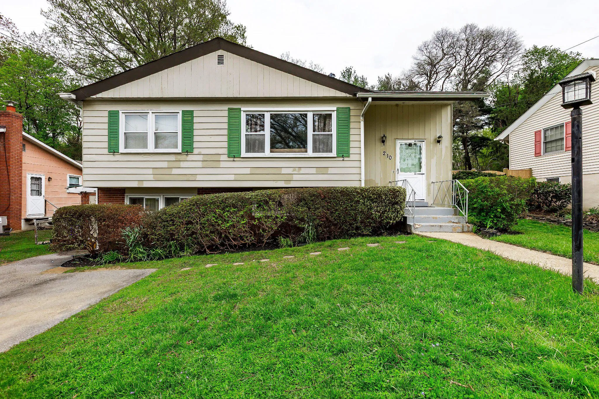 210 HARDY PLACE, Rockville, MD 20852