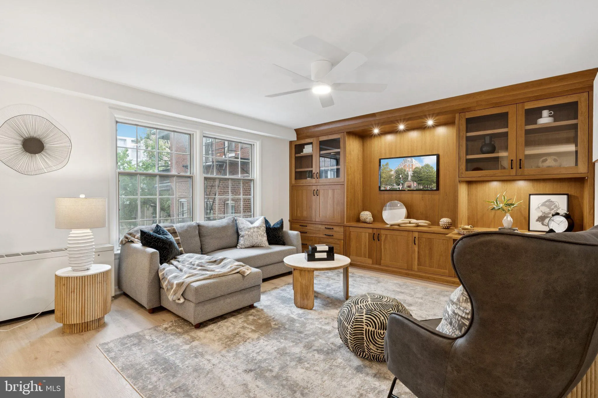 1880 COLUMBIA ROAD, Washington, DC 20009