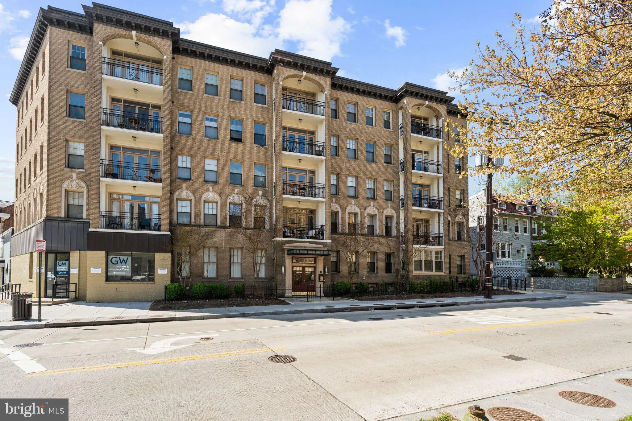 2902 PORTER STREET, Washington, DC 20008