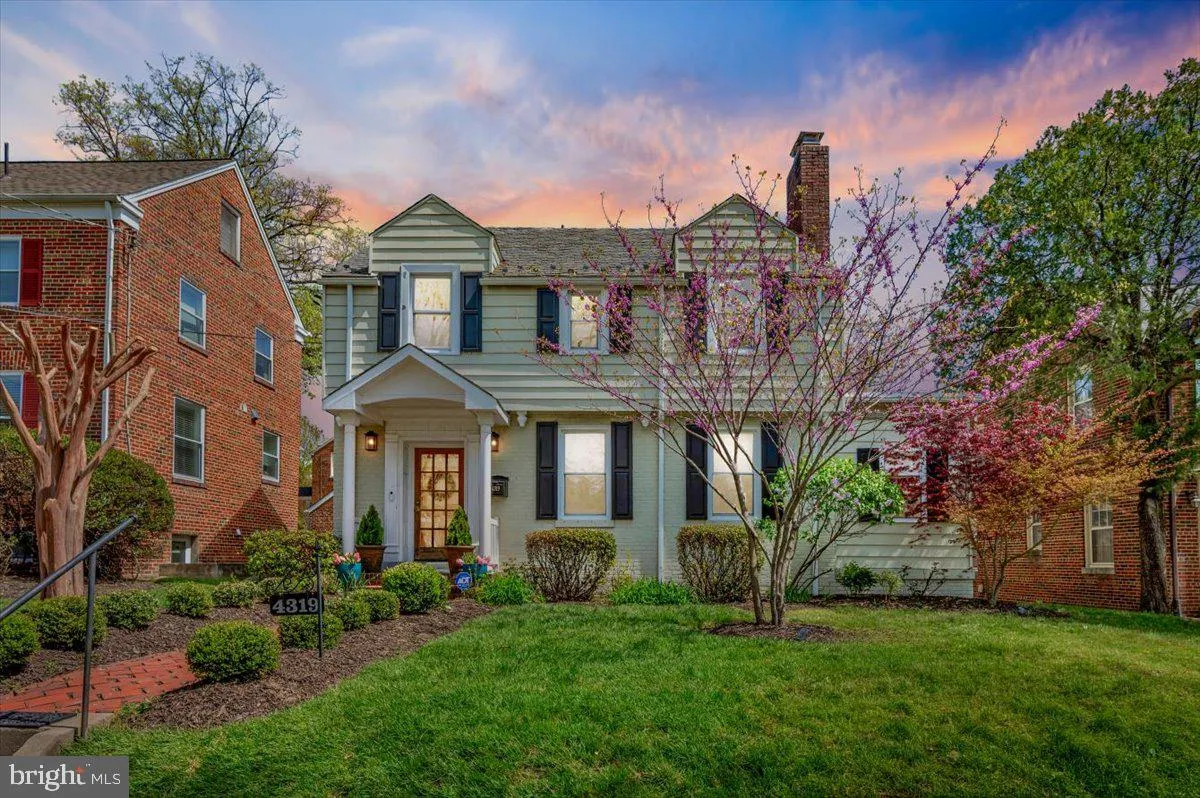 4319 18TH STREET, Washington, DC 20018