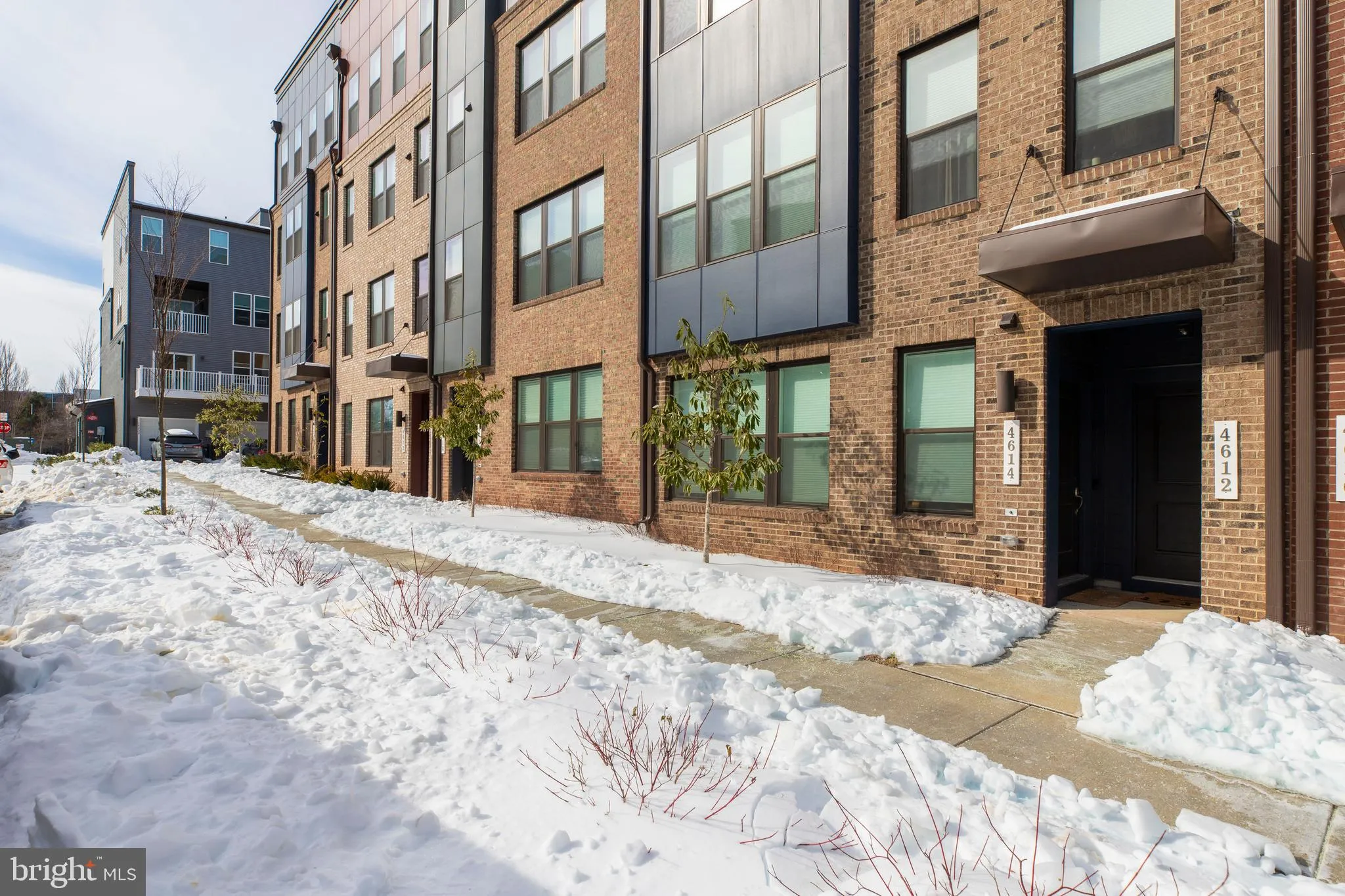 4614 OLIVINE DRIVE, Chantilly, VA 20151