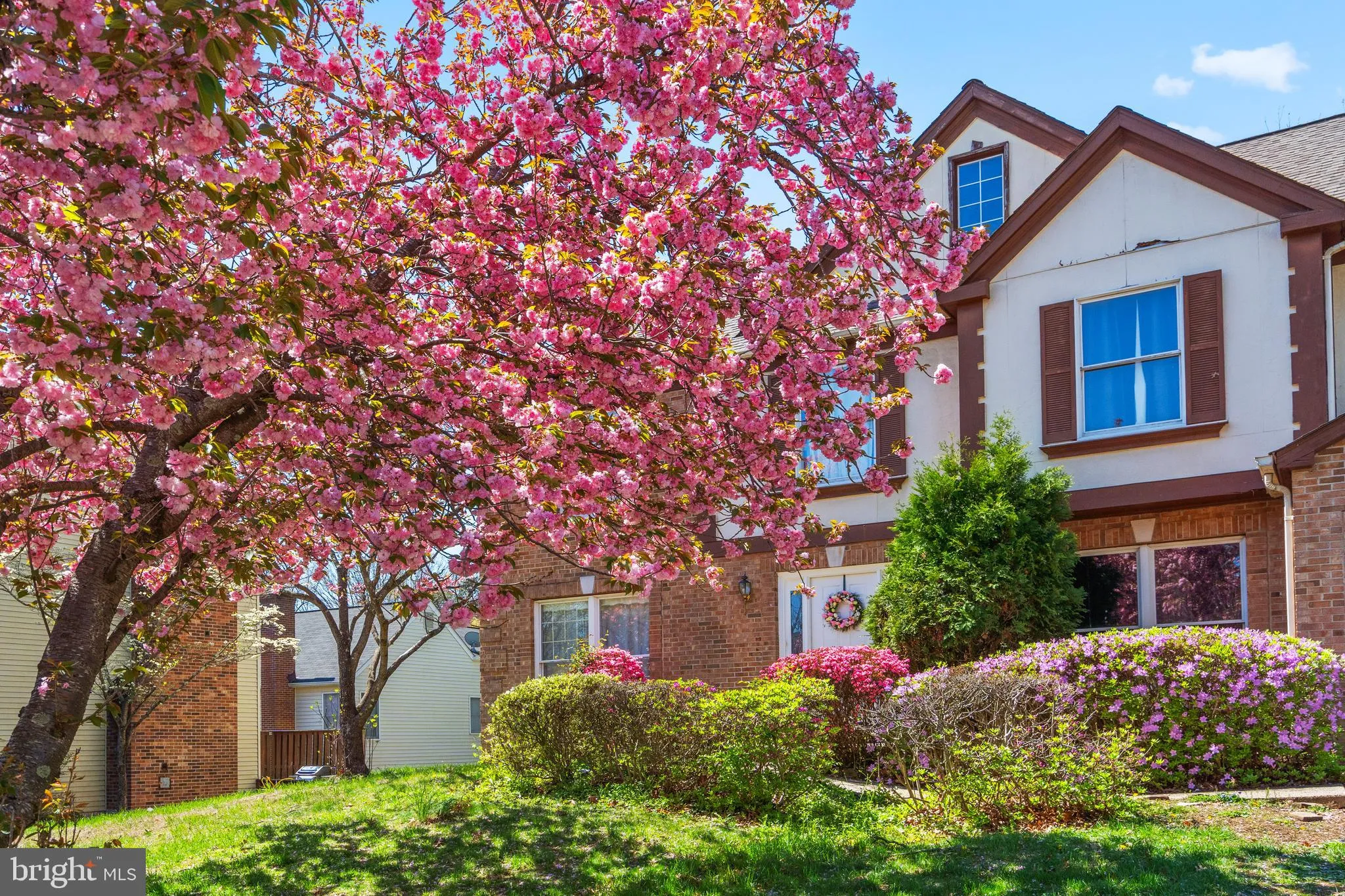 5408 KENNINGTON PLACE, Fairfax, VA 22032