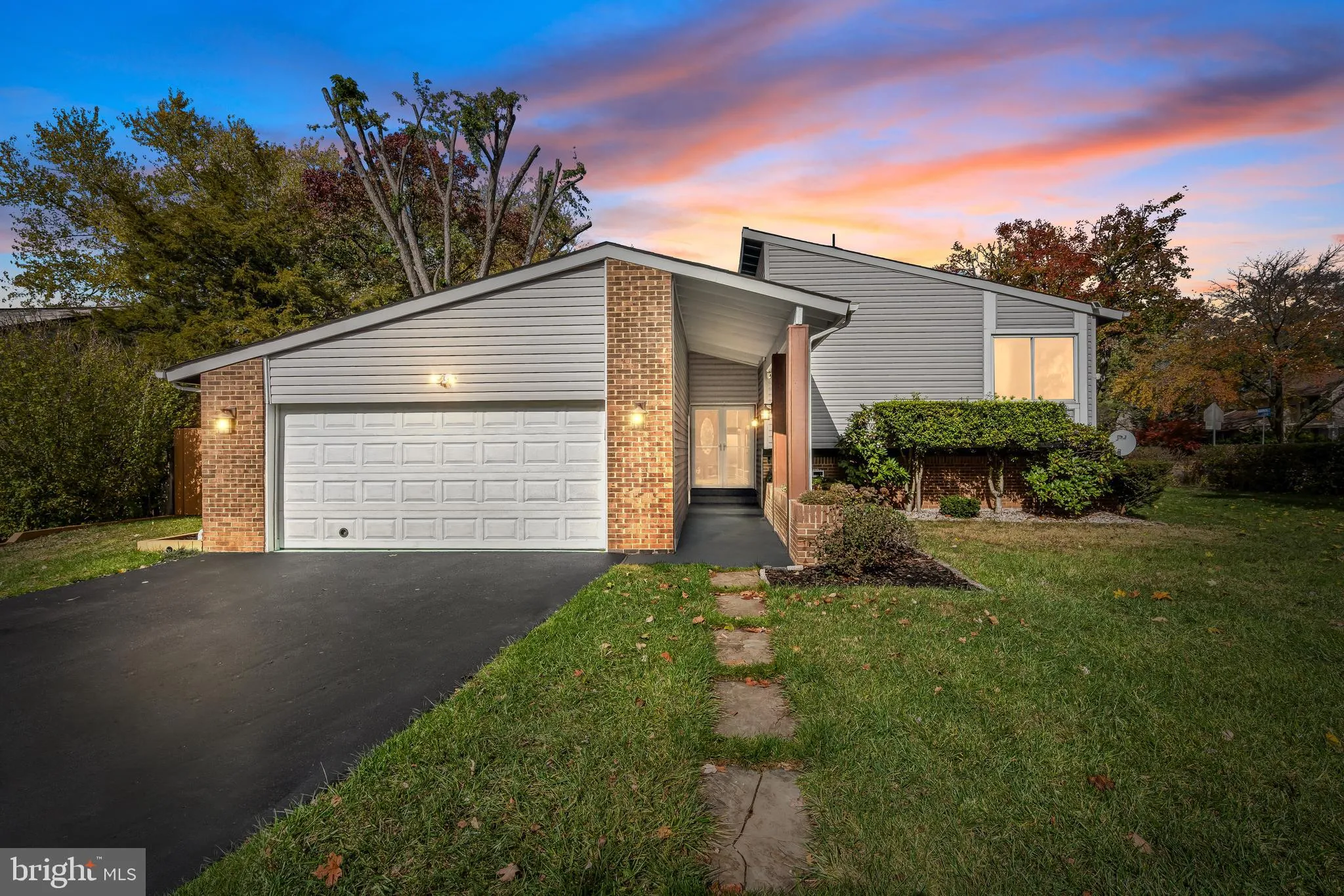 101 HOPELAND LANE, Sterling, VA 20164