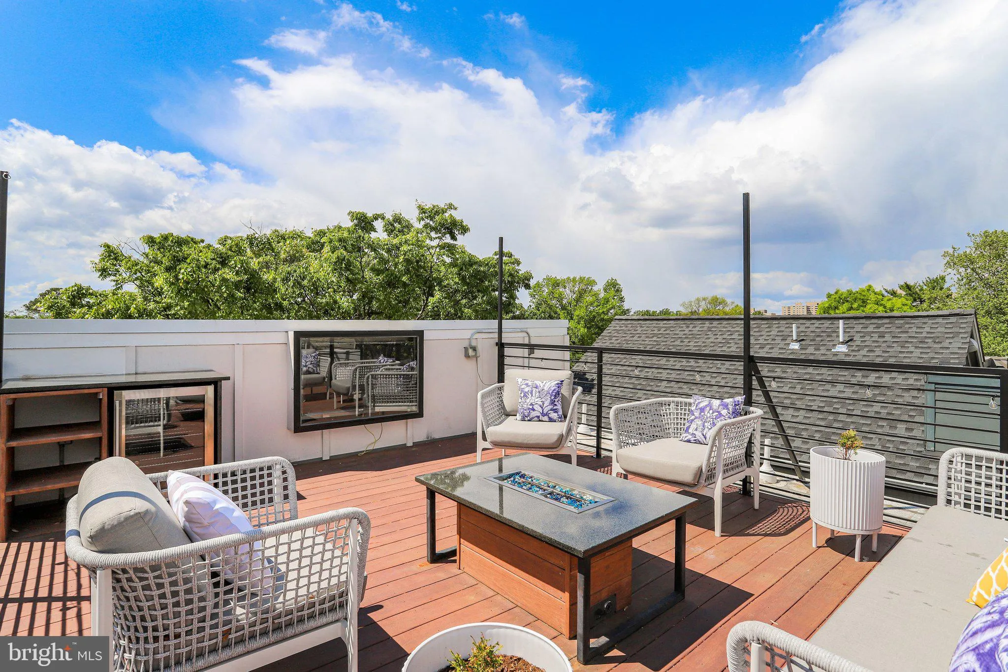5119 45TH STREET, Washington, DC 20016