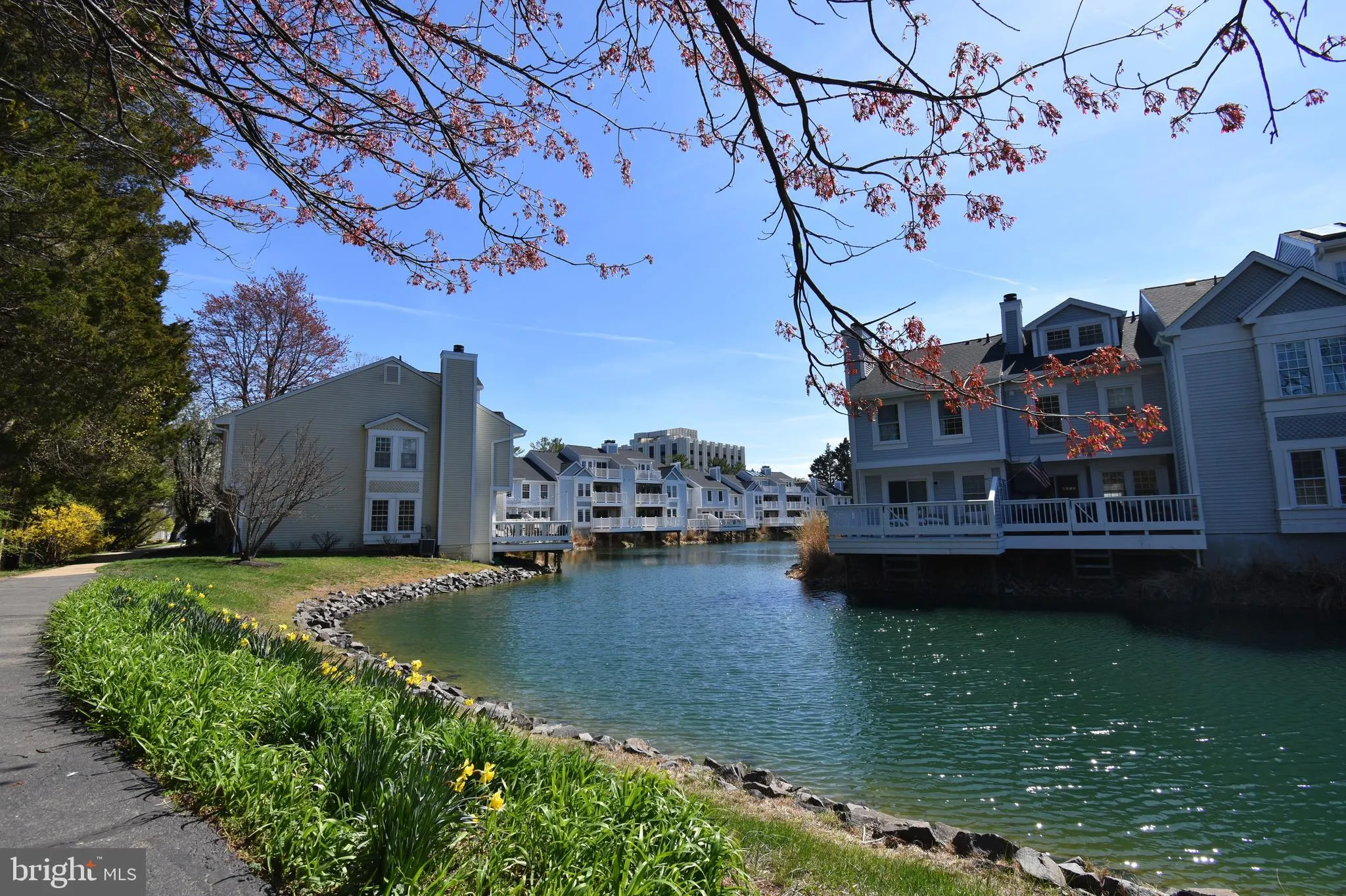 3375 LAKESIDE VIEW DRIVE, Falls Church, VA 22041
