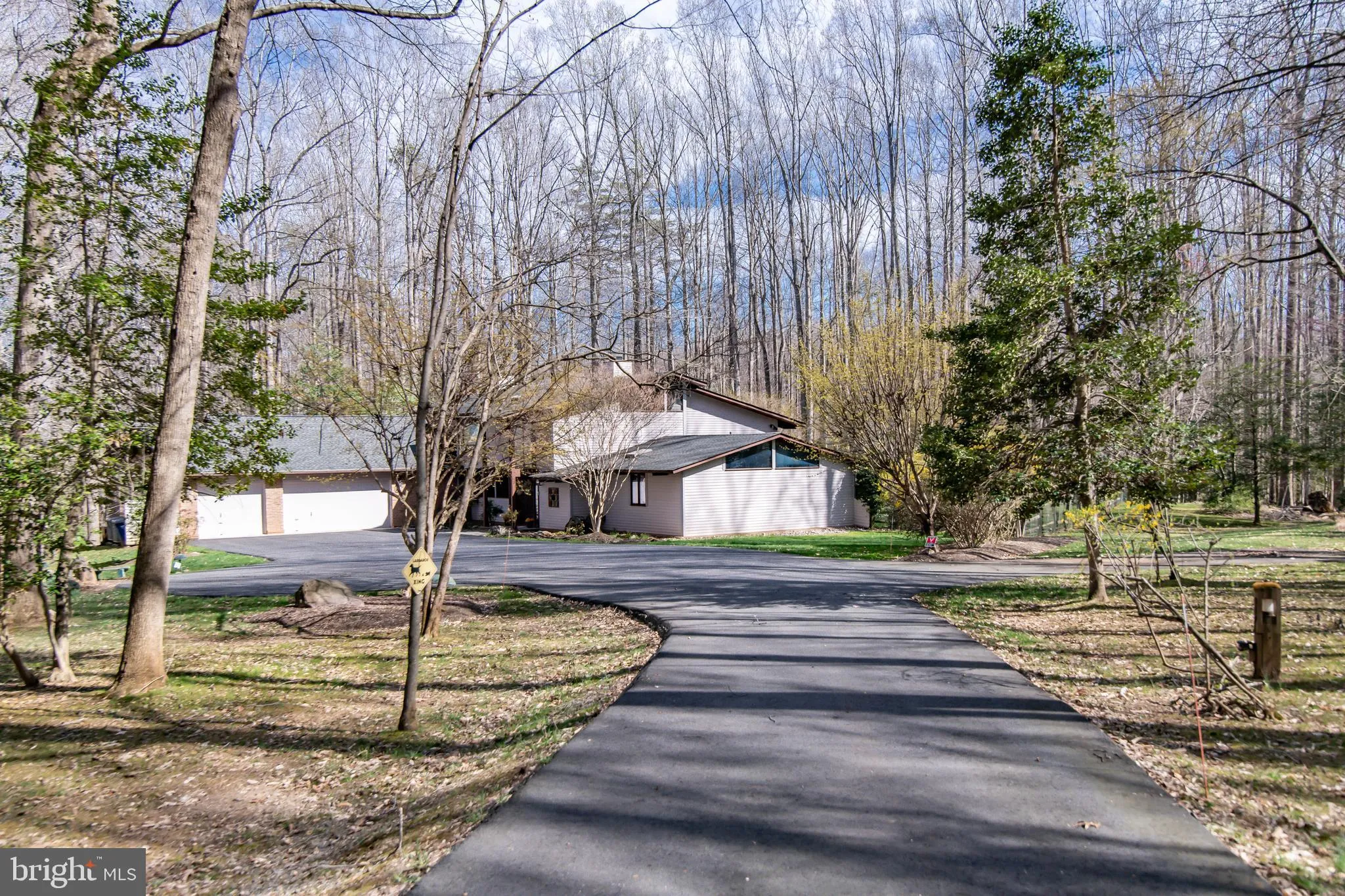 8305 PINYON PINE COURT, Fairfax Station, VA 22039