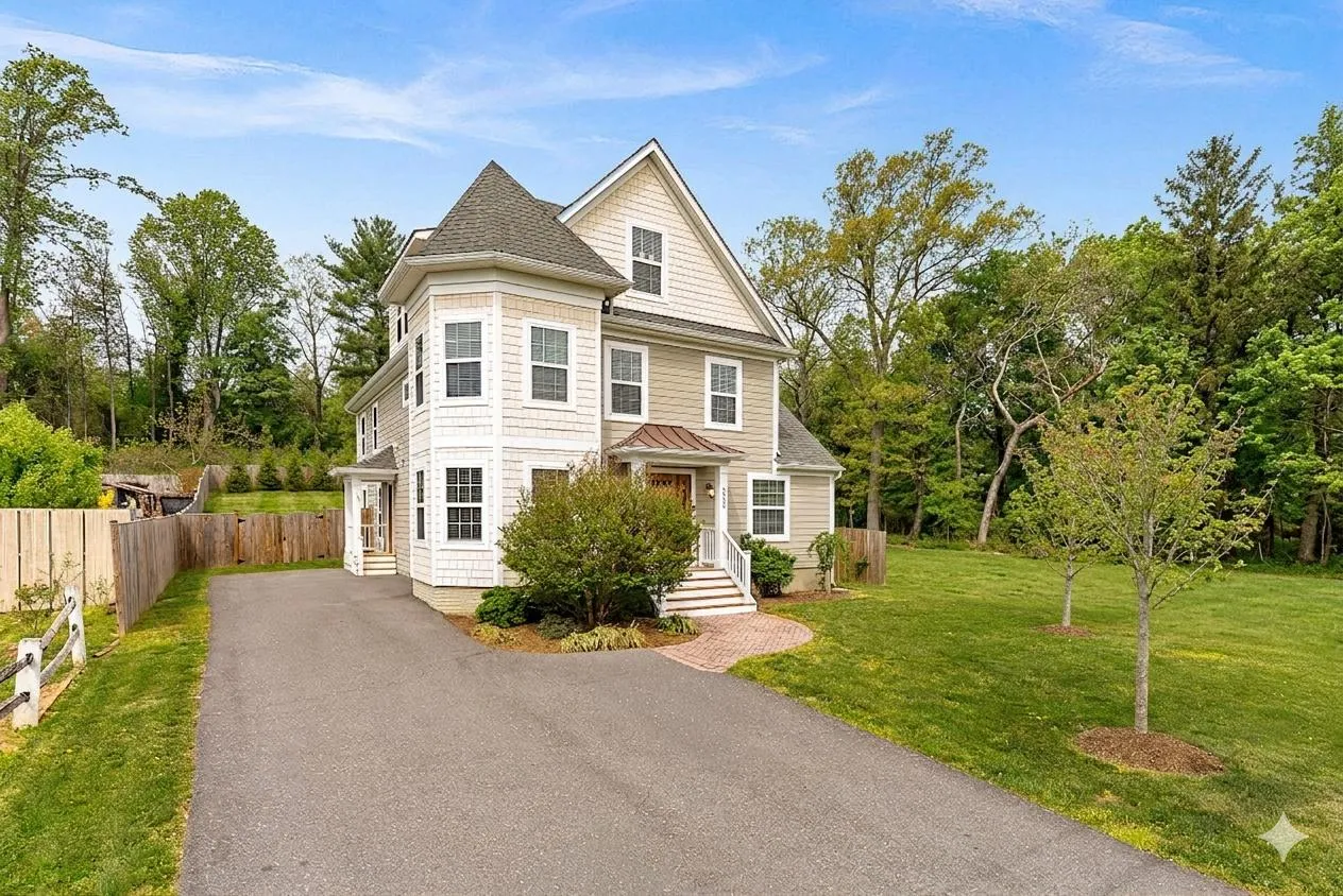 6932 ALPINE DRIVE, Annandale, VA 22003