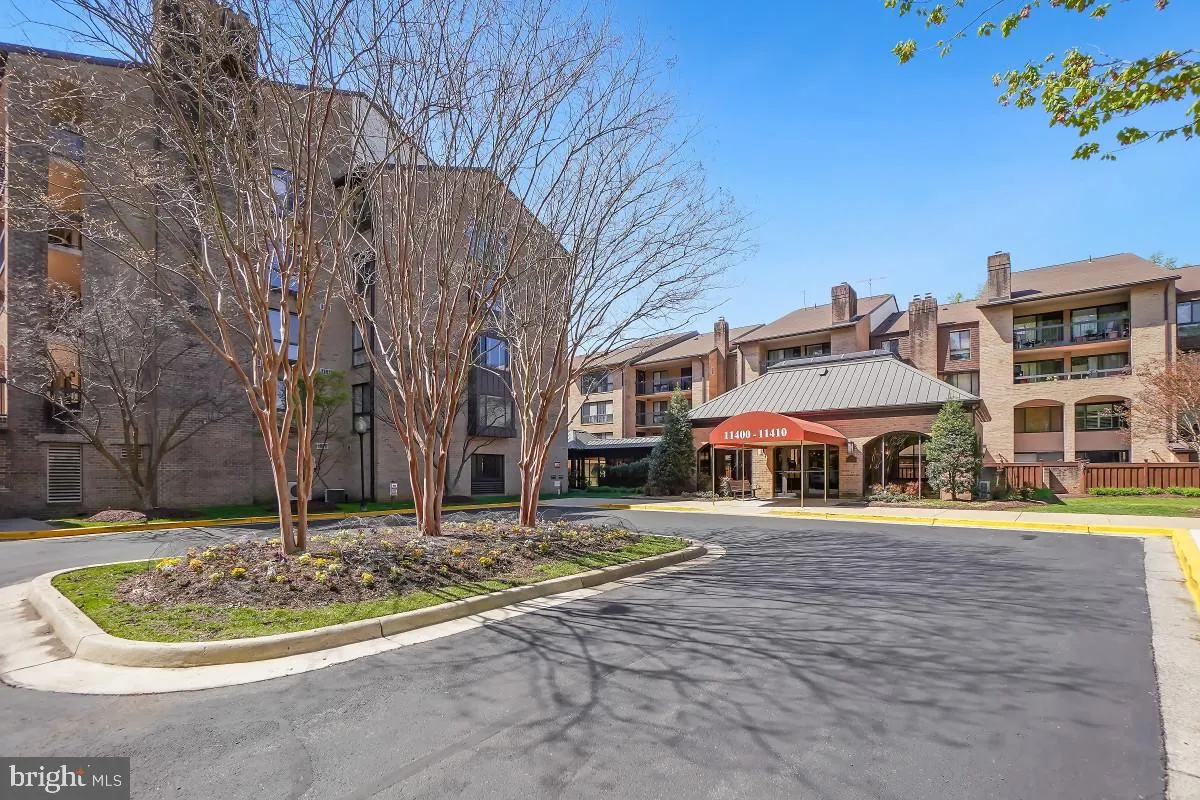 11400 STRAND DRIVE, Rockville, MD 20852