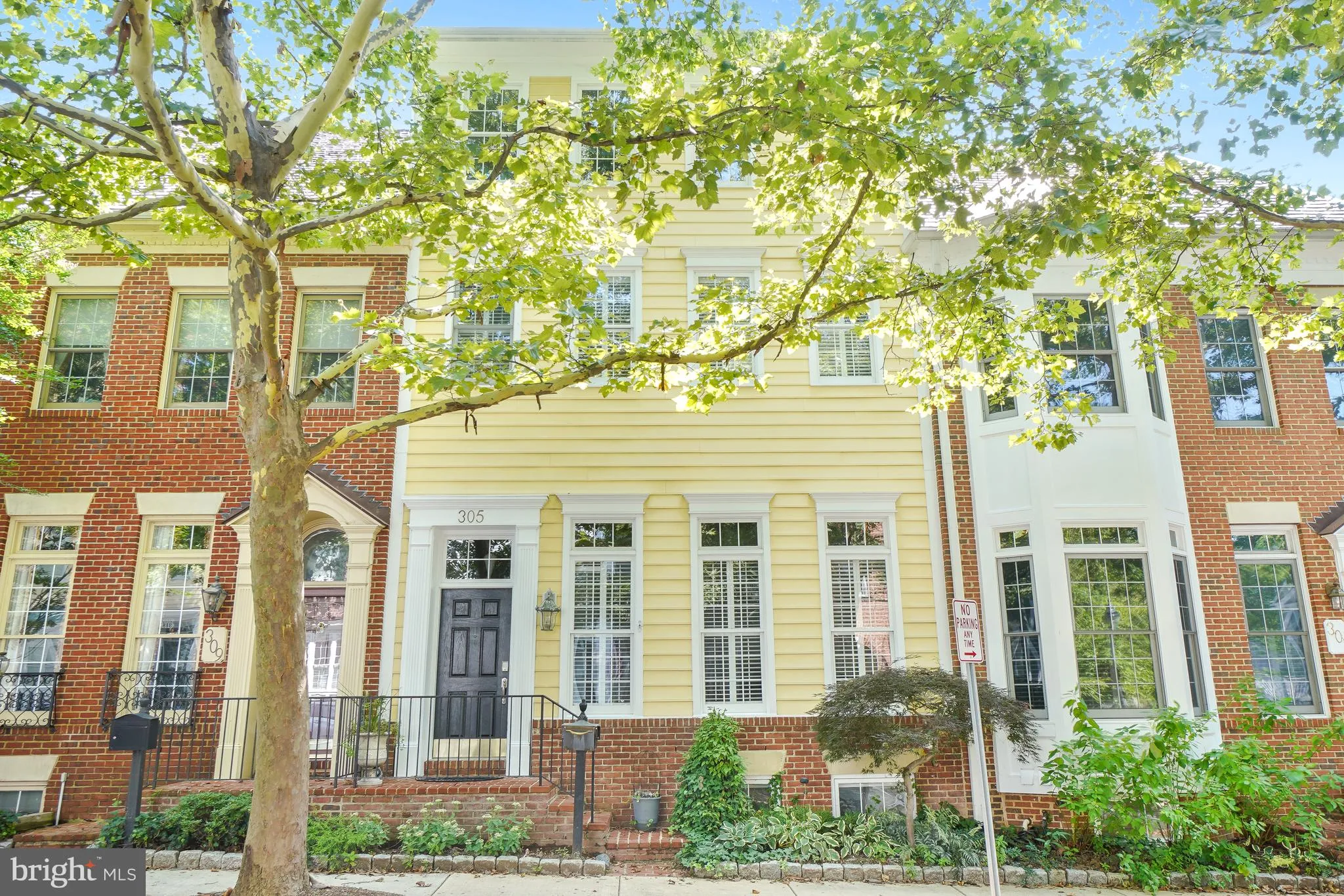 305 HART ROAD, Gaithersburg, MD 20878
