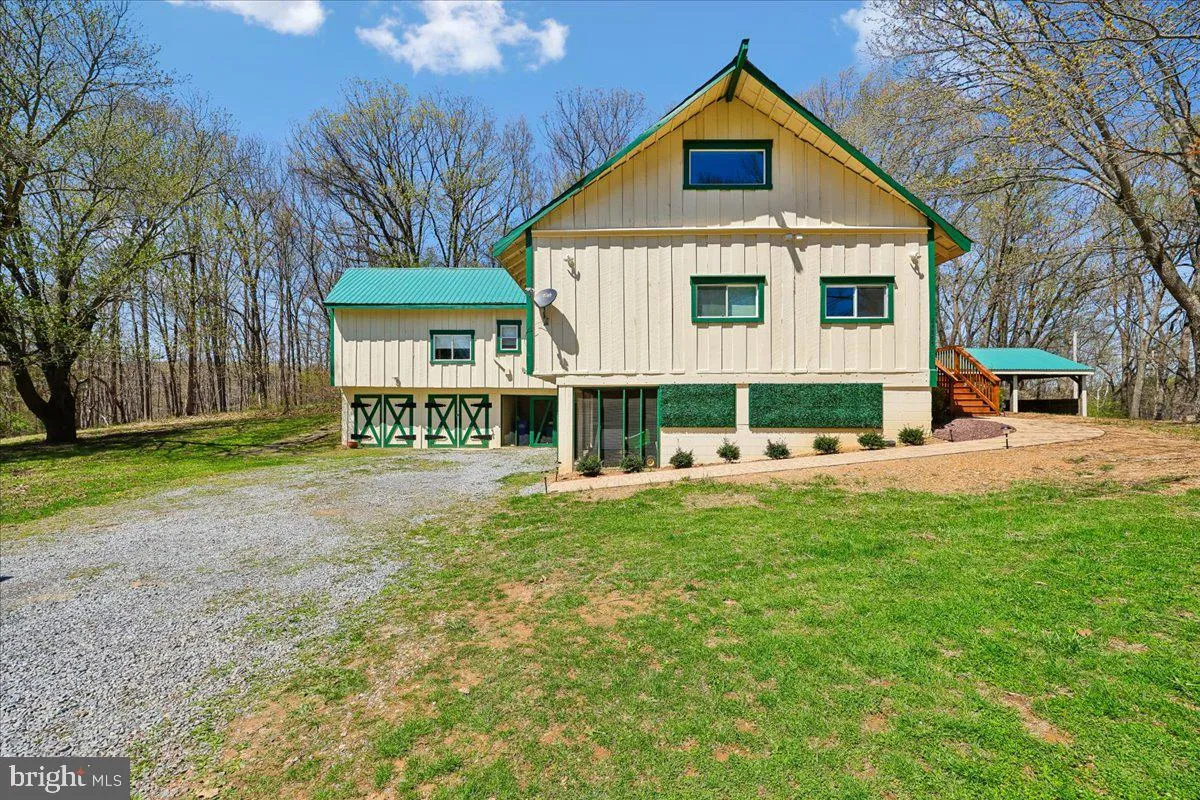 24875 OLD HUNDRED ROAD, Dickerson, MD 20842