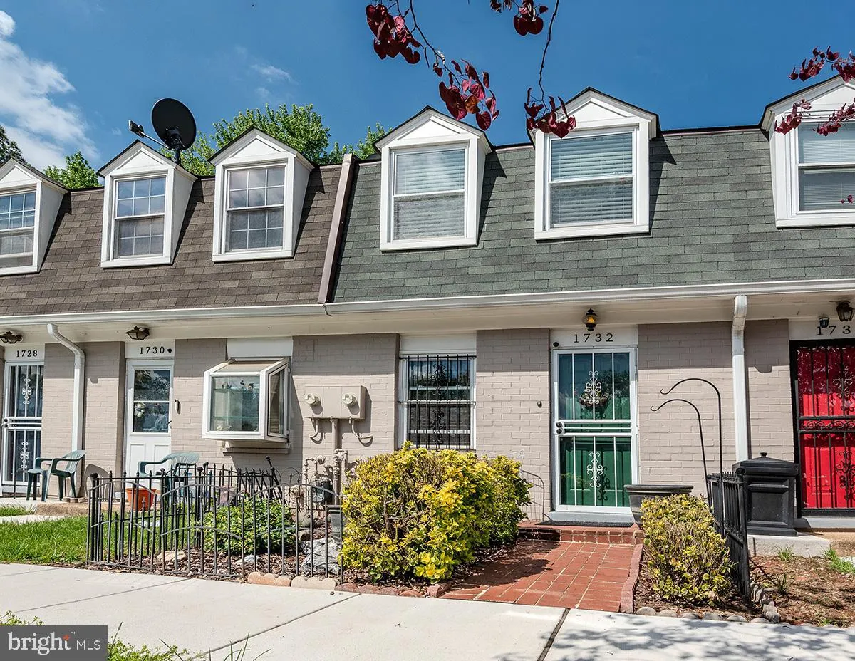 1732 VILLAGE GREEN DRIVE, Landover, MD 20785