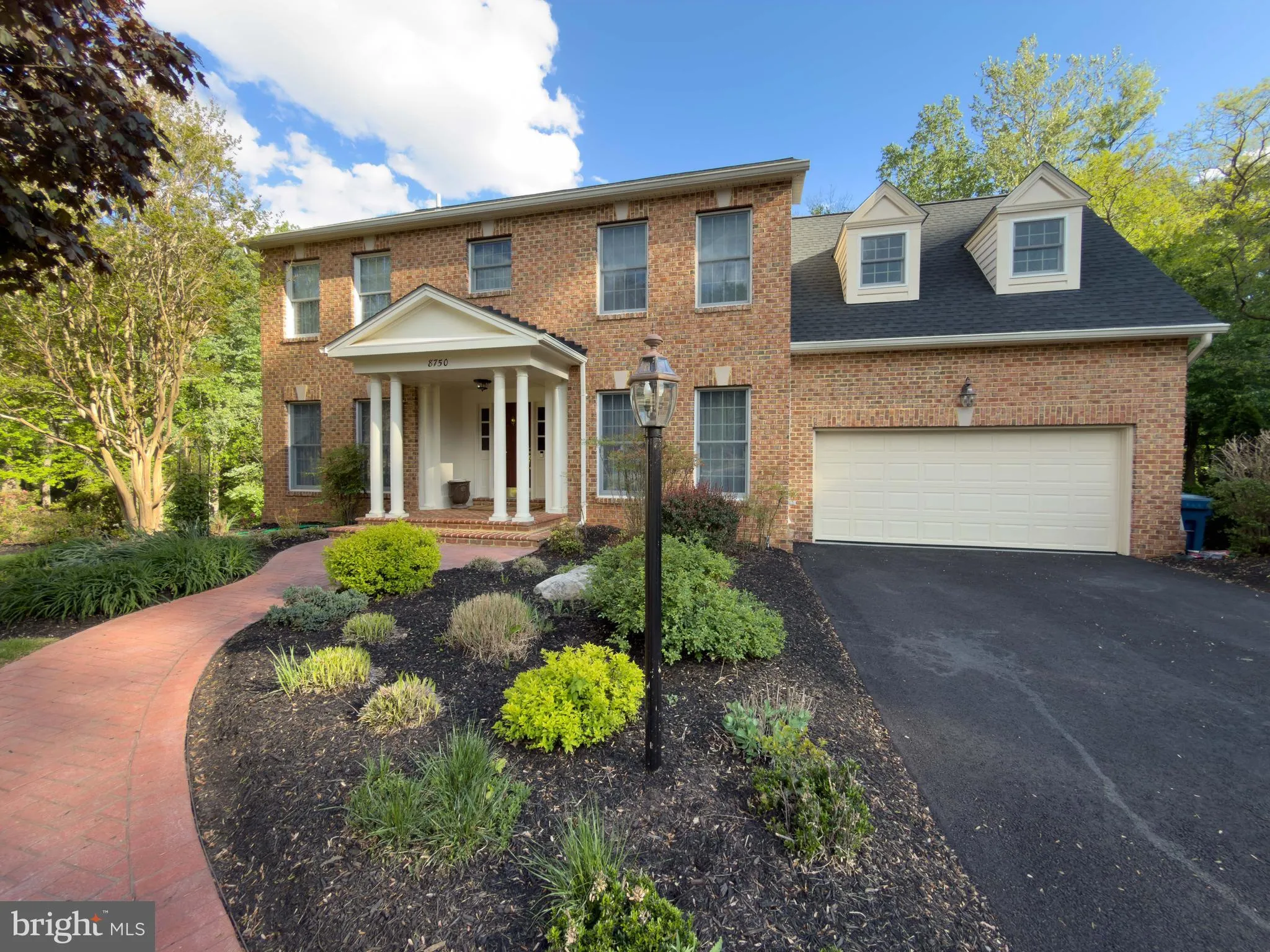 8750 COPELAND POND COURT, Fairfax, VA 22031