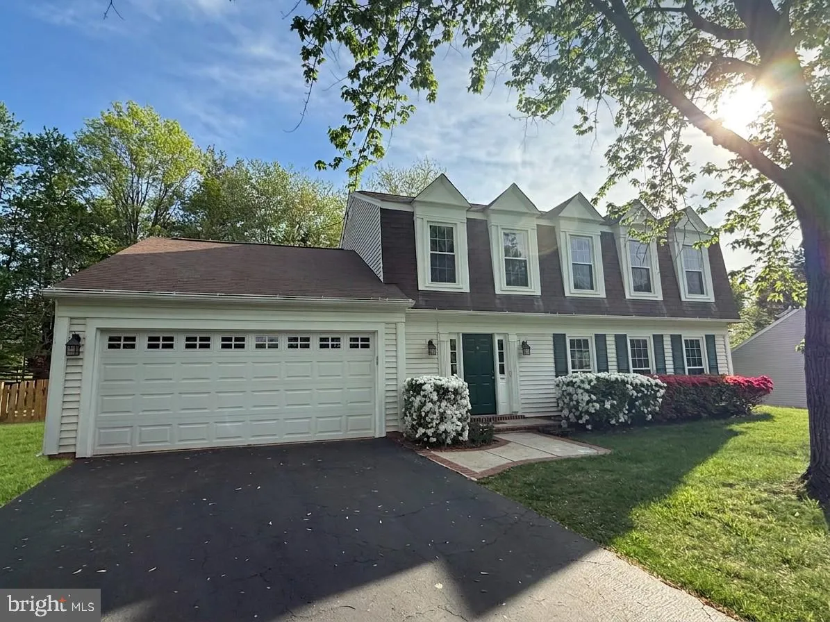 6 WEST COURT, Sterling, VA 20165