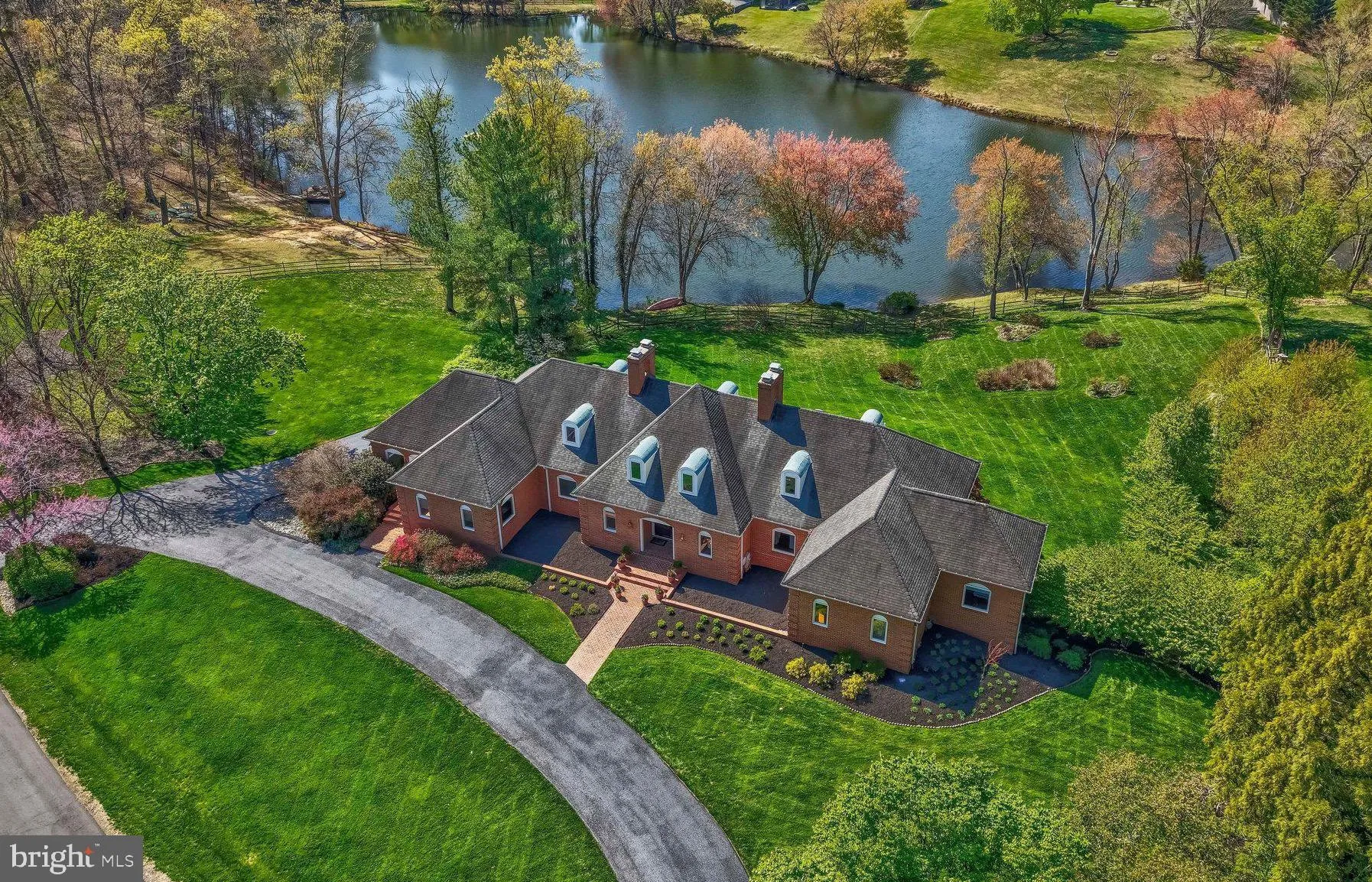 11221 COUNTRY PLACE, Oakton, VA 22124