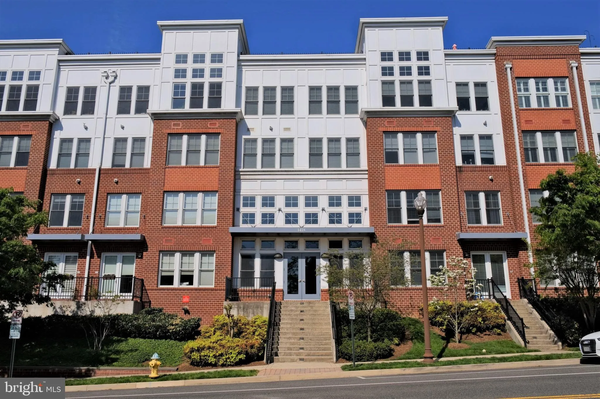 1418 RHODES STREET, Arlington, VA 22209